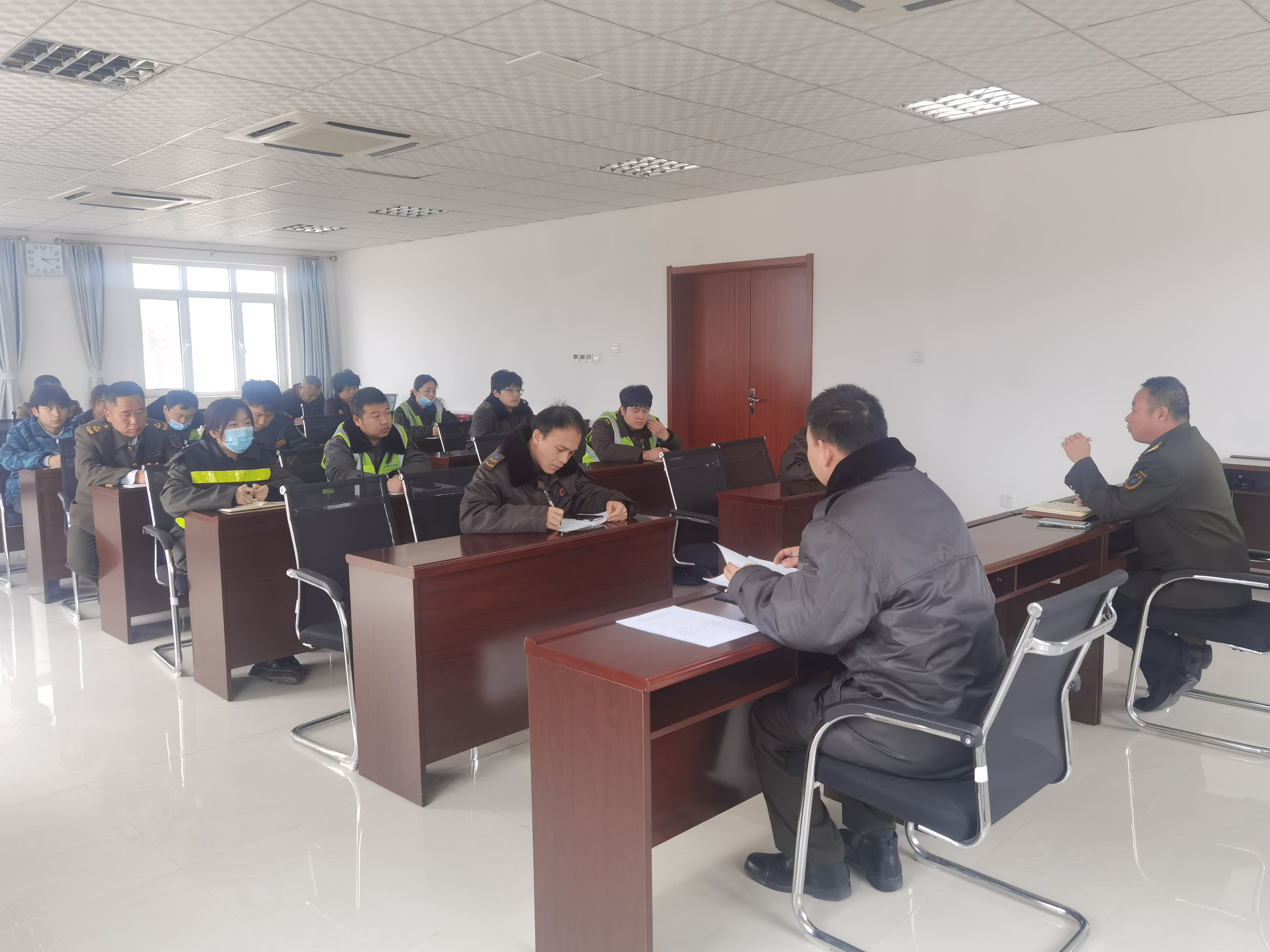 安全例会3.6-3.jpg