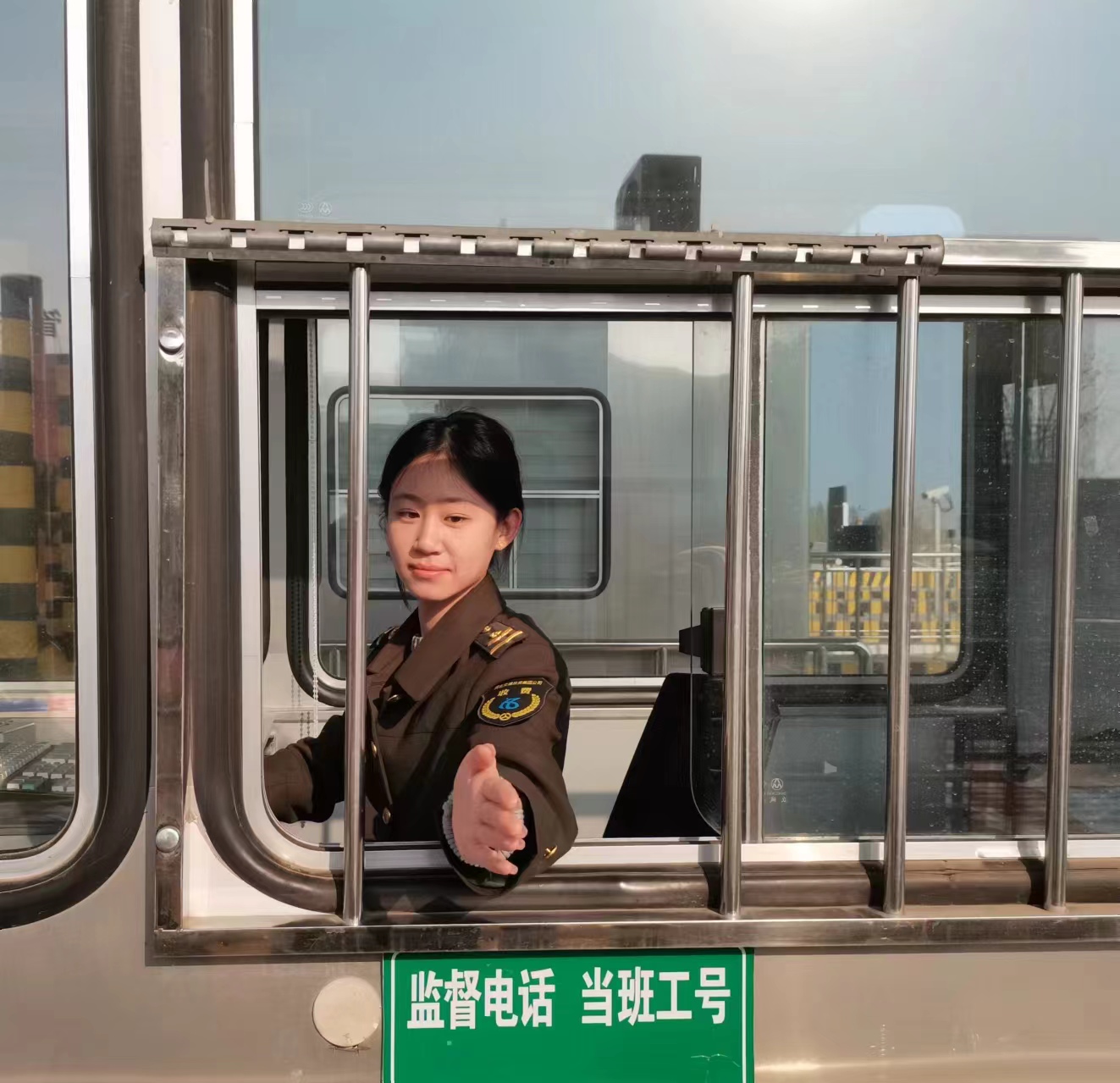张力丹.jpg