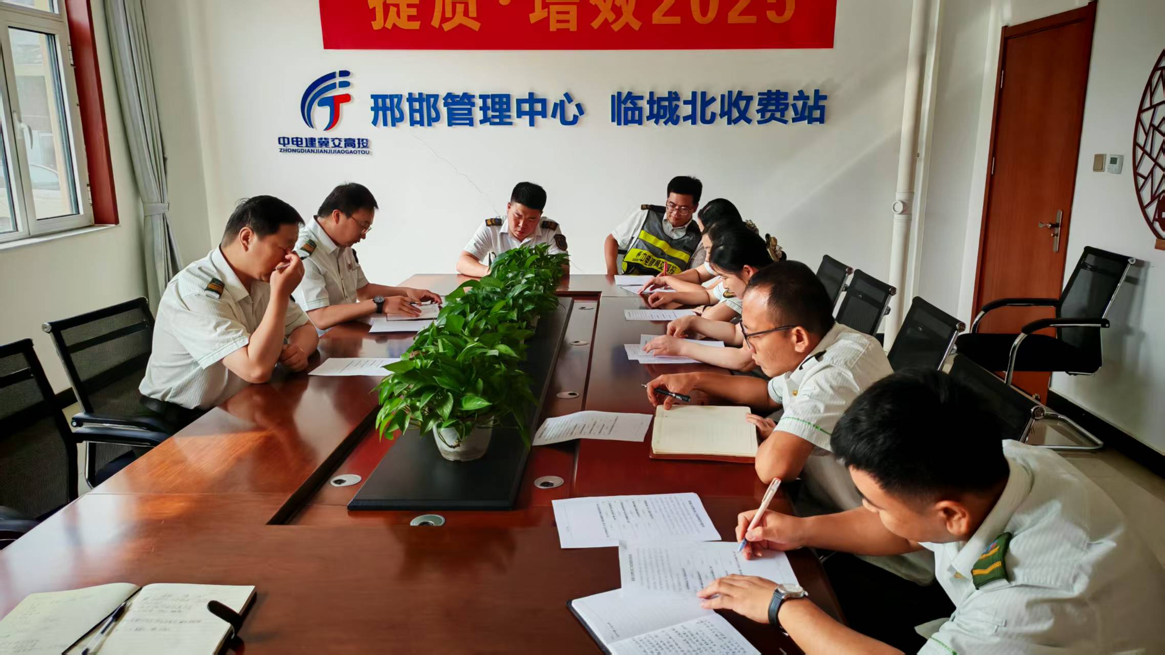 d8ff265c2780caa8c8fe0bf0542a28f.jpg d8ff265c2780caa8c8fe0bf0542a28f.jpg